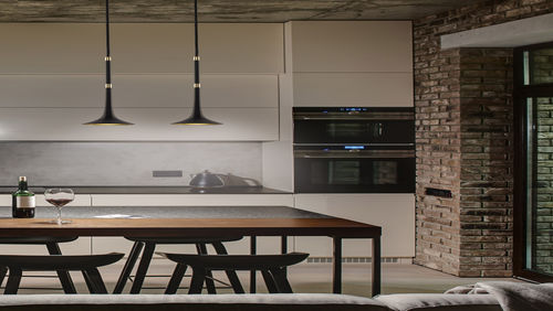 The ideal professionals for mid-century lighting trends