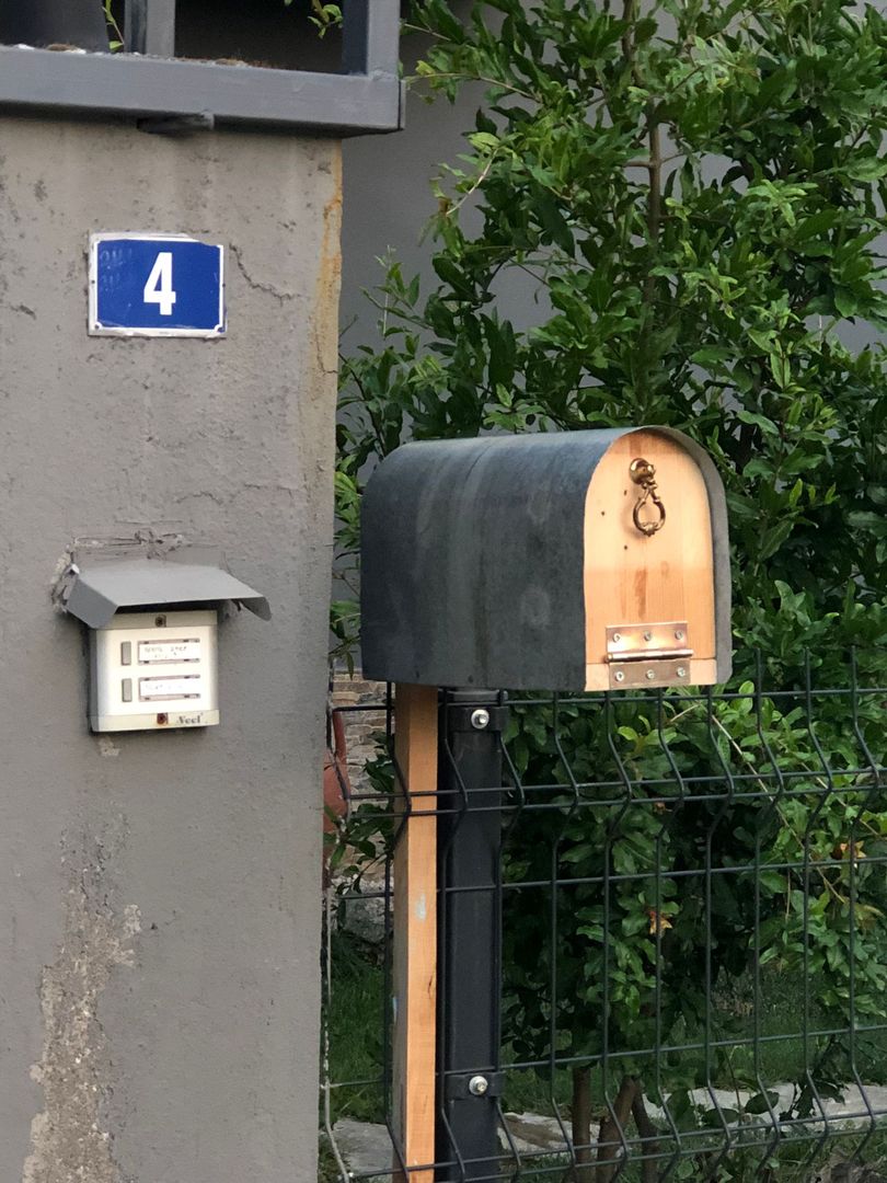 Make a Weatherproof DIY Outdoor Post Box for Your House in 16 Simple