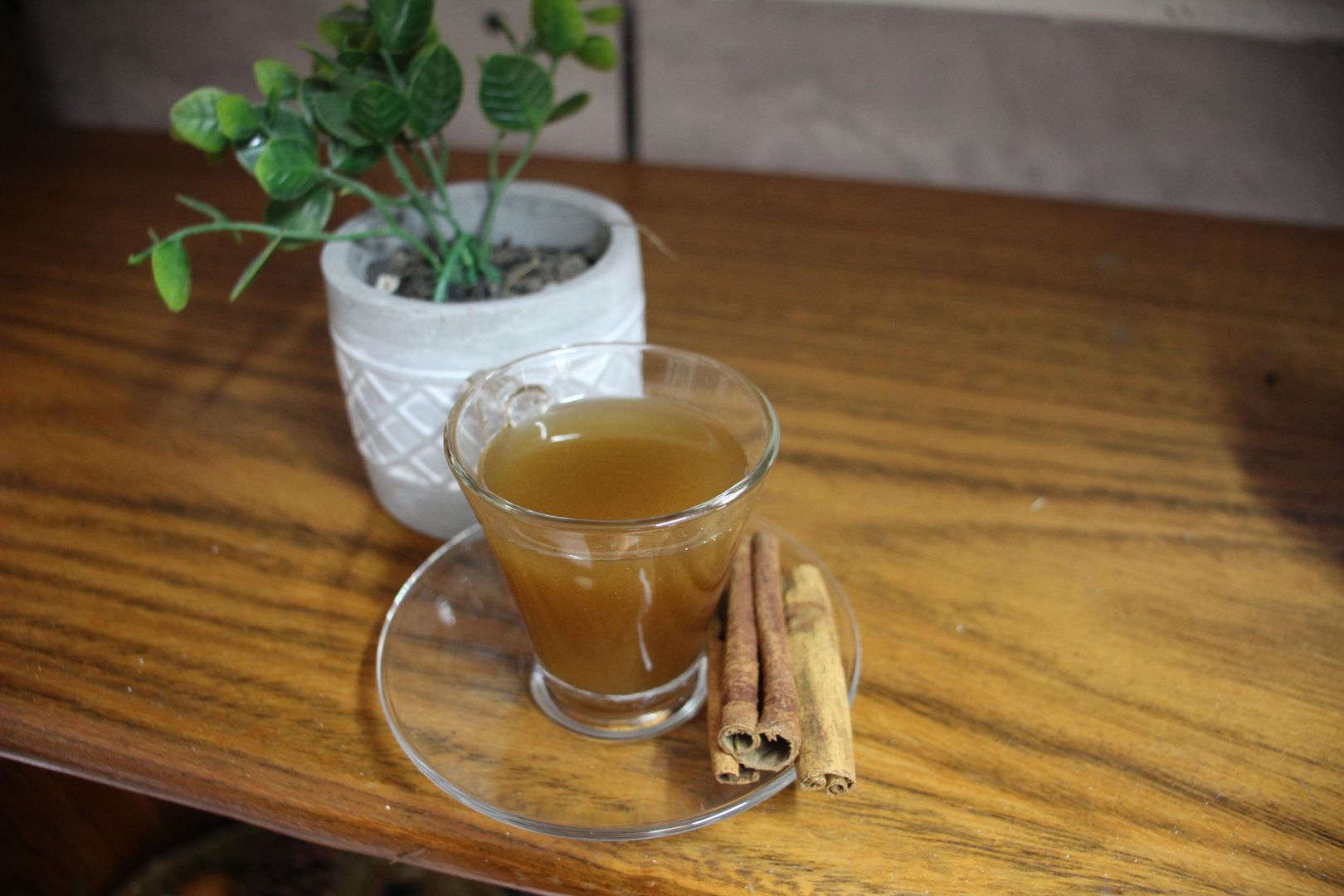 Lernt, wie man Zimtöl in 7 Schritten herstellt homify