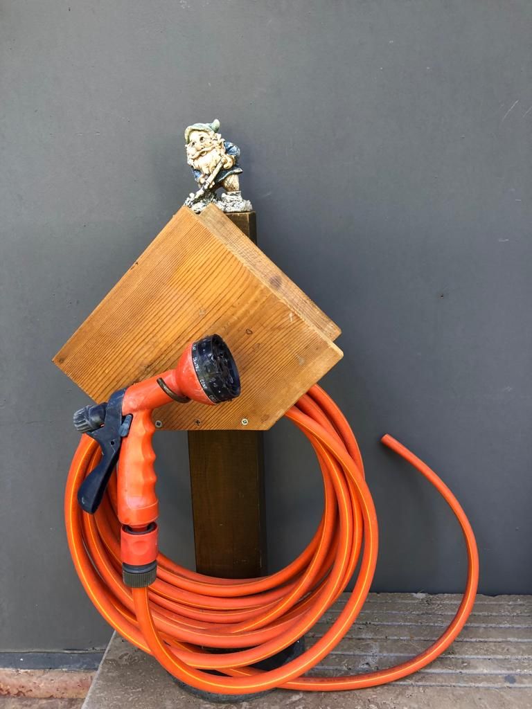 Wie man einen Schlauchhalter aus Holz in 19 Schritten macht homify