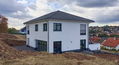 Einfamilienhaus in Gedern, F.C. Nüdling Fertigteiltechnik GmbH + Co. KG F.C. Nüdling Fertigteiltechnik GmbH + Co. KG Samostojeća kuća