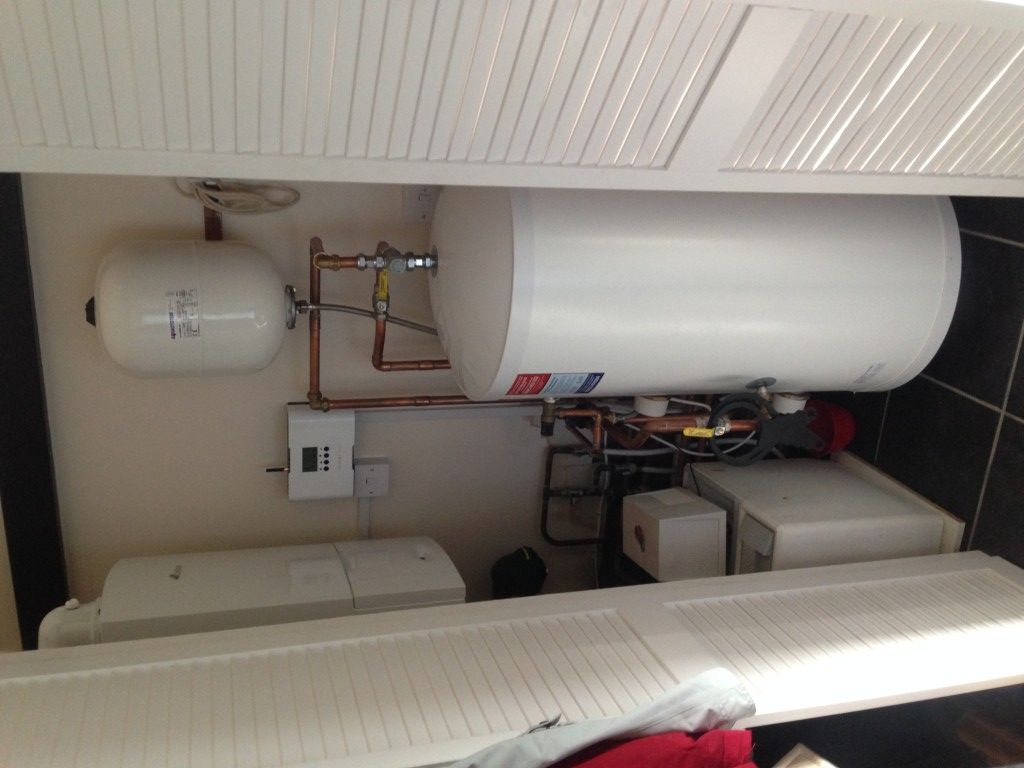 Standard Boiler Installation, SGS Heating & Electrical Ltd SGS Heating & Electrical Ltd