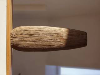 Bodenvase aus Bauholz, Kunstwerkstatt Heilmann Kunstwerkstatt Heilmann Modern living room Wood Wood effect