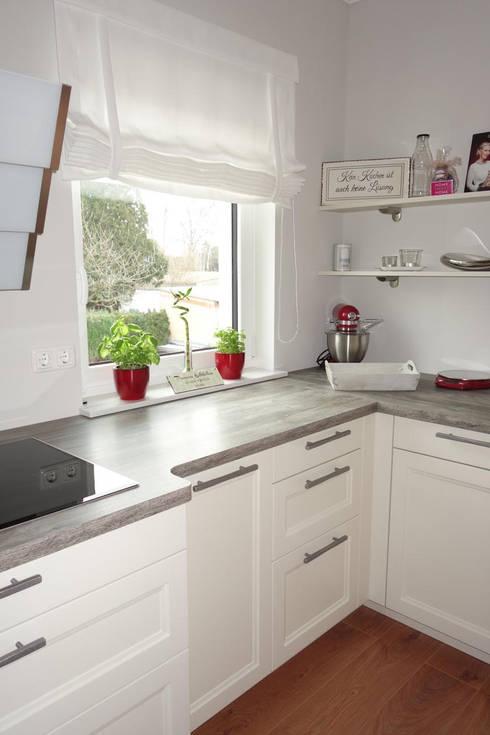 Exklusives Interior Design für eine Stadtwohnung: Einbauküche von Stilschmiede - Berlin - Interior Design