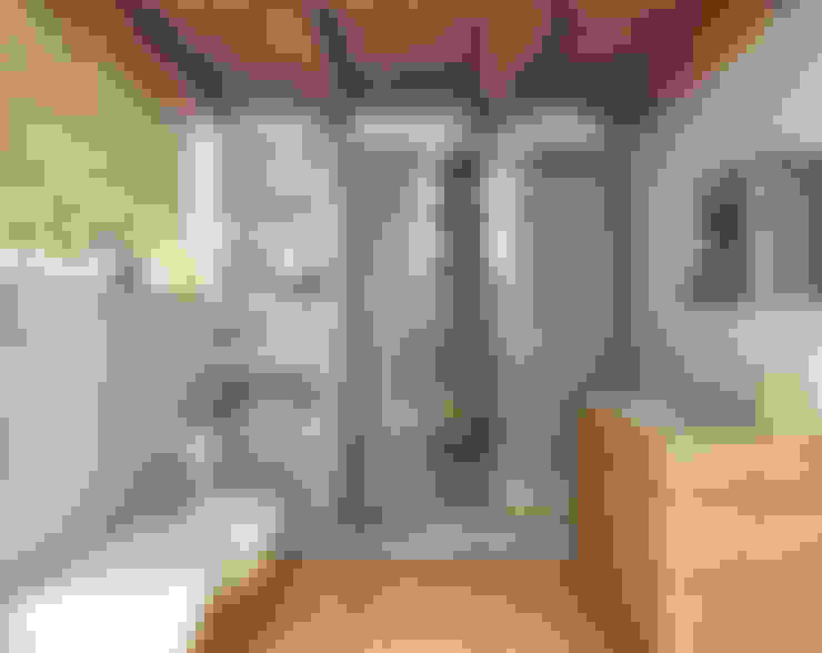 ¿Baño oscuro y sin ventanas? - 12 ideas modernas para iluminarlo