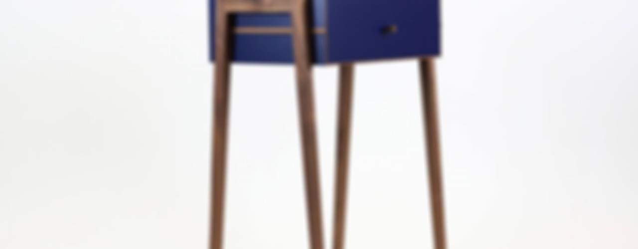 Animate Bedside Table, Young & Norgate Young & Norgate Dormitorios de estilo moderno