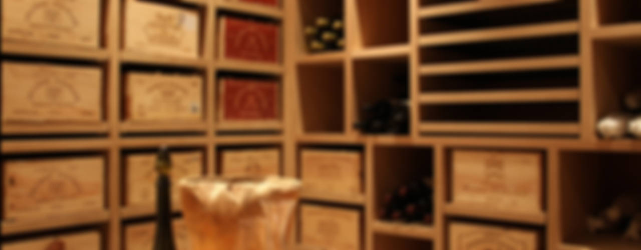 Cave à vin sur mesure en chêne - Knokke, Degré 12 Degré 12 Bodegas de estilo clásico