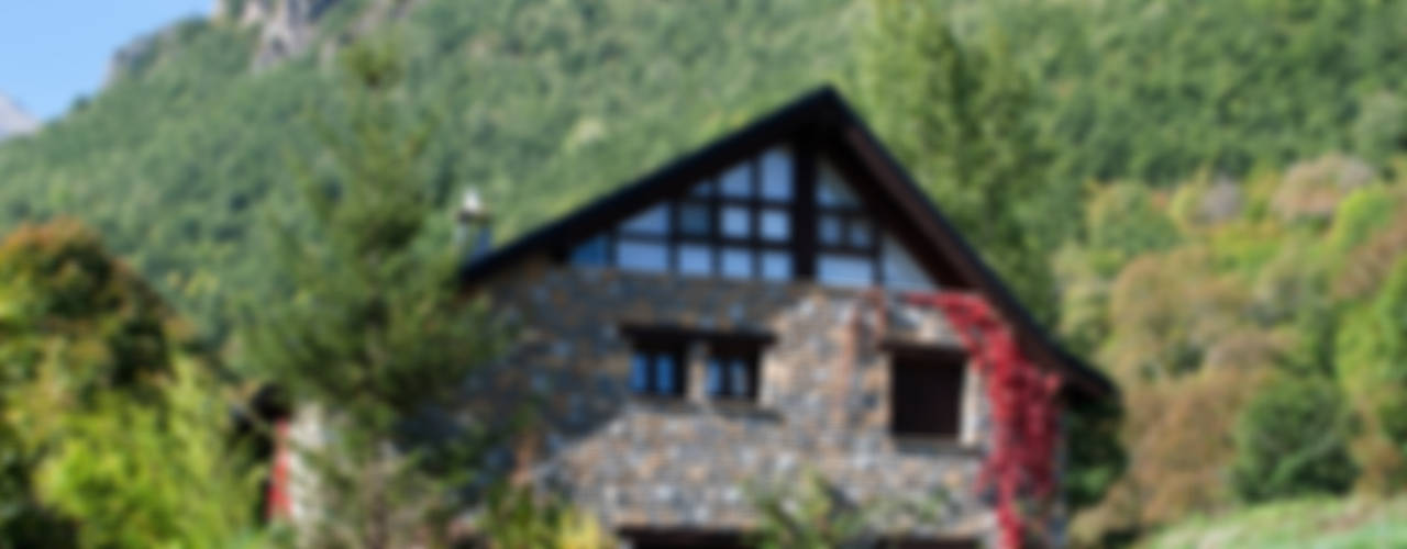 Casas unifamiliares en el Pirineo, Ferraz Arquitectos Ferraz Arquitectos Houses