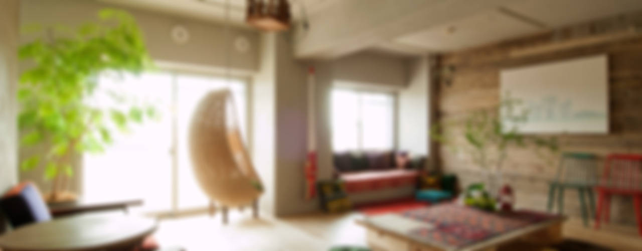 KOTESASHI HOUSE (小手指の家), TATO DESIGN：タトデザイン株式会社 TATO DESIGN：タトデザイン株式会社 Mediterranean style living room