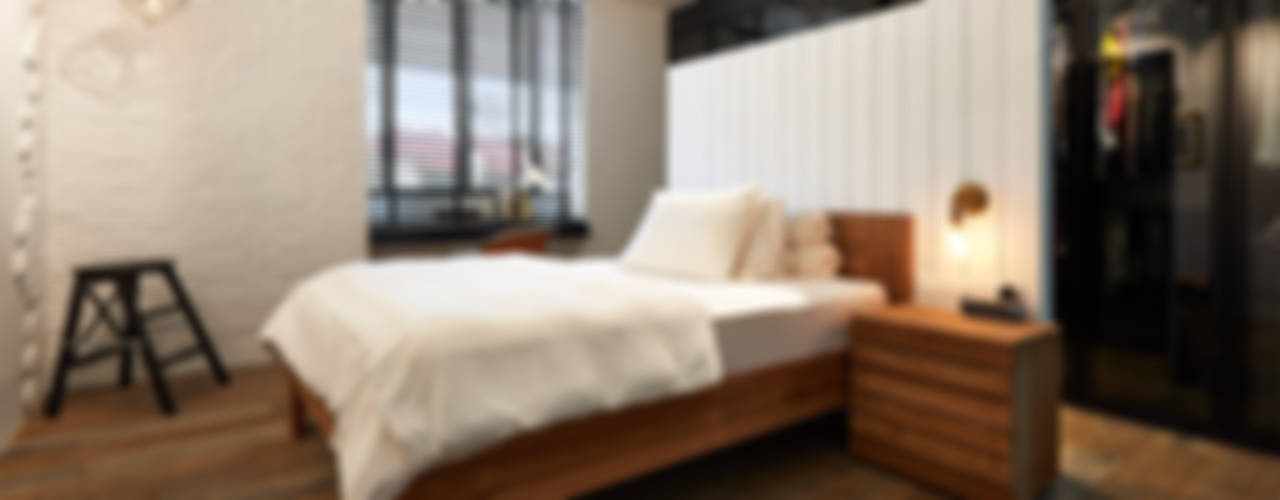 homify Camera da letto in stile industriale