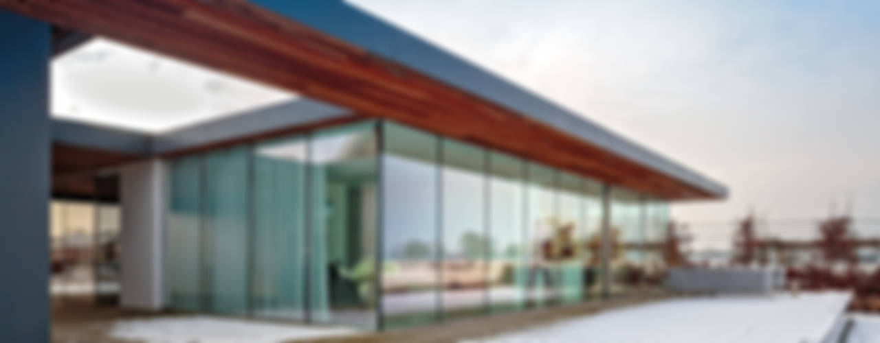 Villa SR, reitsema & partners architecten bna reitsema & partners architecten bna Balcones y terrazas de estilo moderno