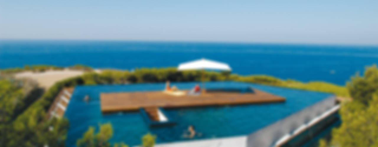 Maison Piscine, St Cyr sur Mer, MOA architecture MOA architecture Infinity pool