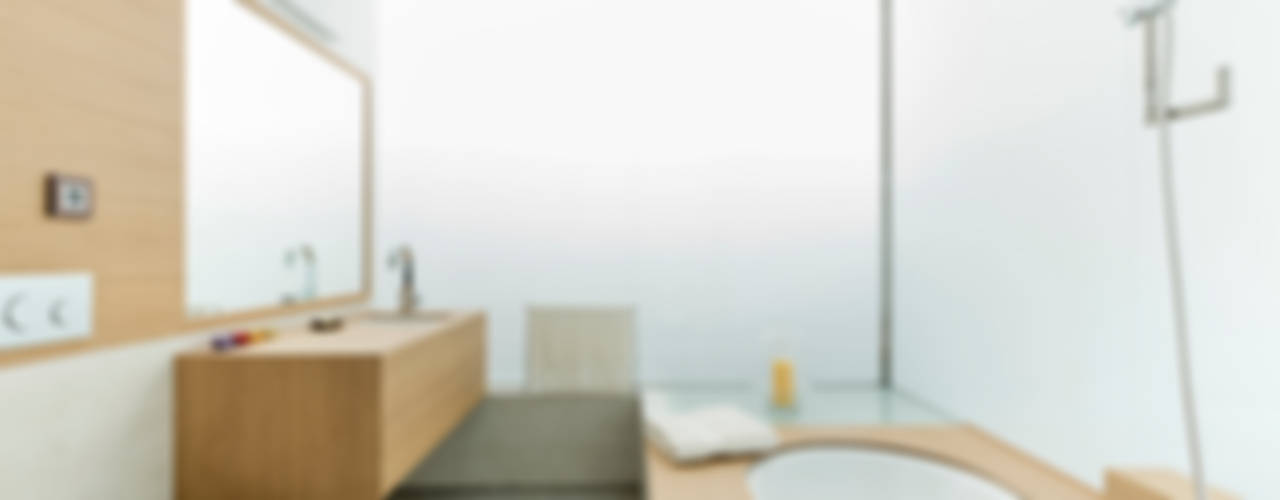 Dezanove House, Inaki Leite Design Ltd. Inaki Leite Design Ltd. Phòng tắm phong cách tối giản