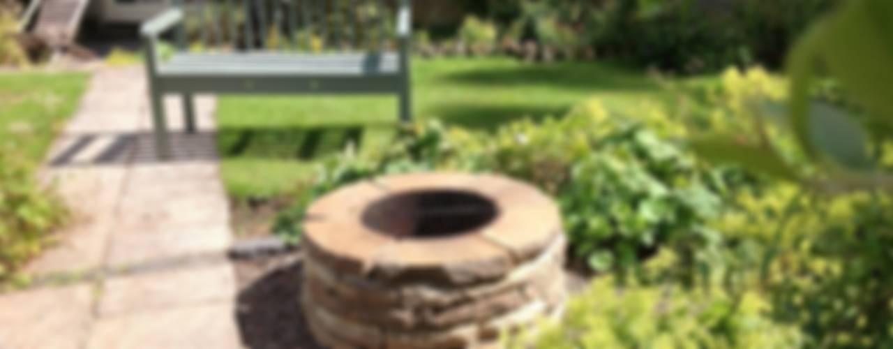 Small firepit near Rothbury, Northumberland., Lithic Fire Lithic Fire Rustic style garden