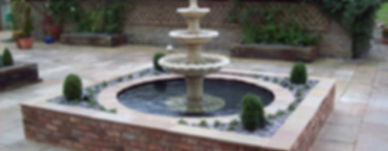 Water Features and Fountains, Unique Landscapes Unique Landscapes Classic style garden