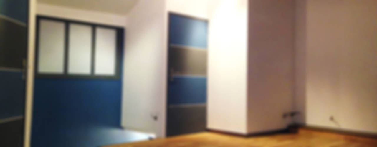 Rénovation d’un appartement, AD2 AD2 モダンな 壁&床