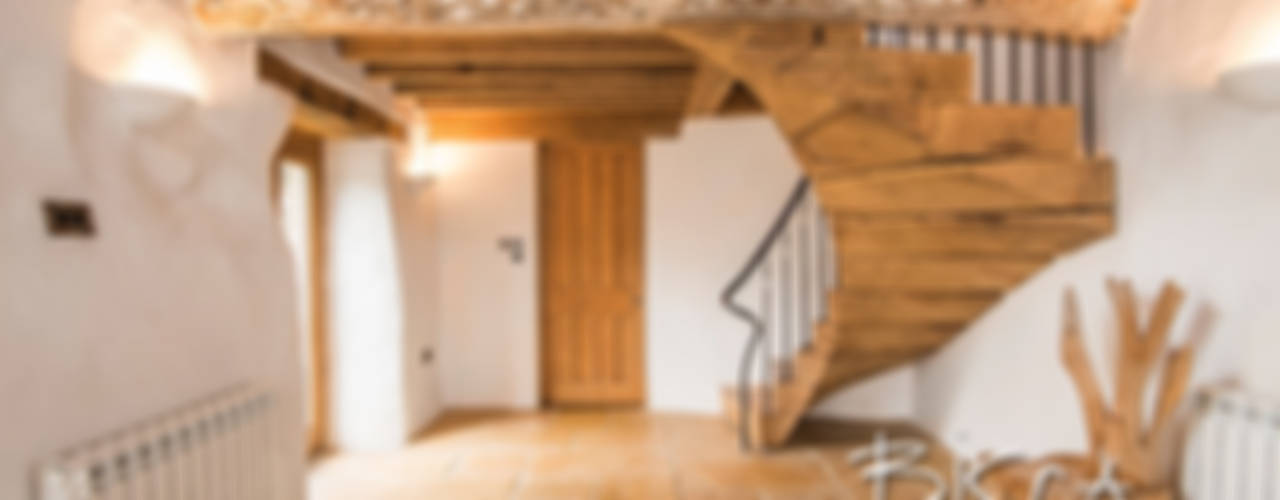 Rustic Barn Staircase, Bisca Staircases Bisca Staircases Corredores, halls e escadas rústicos