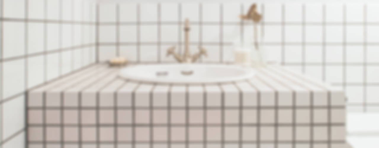 SHOEI DOWNSTAIRS, 株式会社SHOEI 株式会社SHOEI Modern style bathrooms
