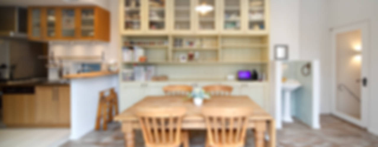 Shabby House－古着のような家－, 一級建築士事務所アトリエｍ 一級建築士事務所アトリエｍ Classic style dining room