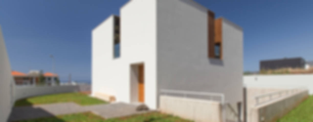 House in Ajuda, Studio Dois Studio Dois Modern houses