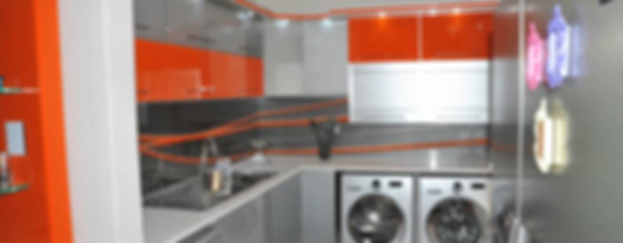 Orange and Silver Niemann Kitchen with Cesar Stone Work Tops., Expert Kitchens and Interiors Expert Kitchens and Interiors Modern kitchen