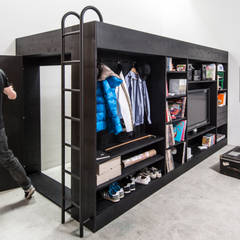 Modulares Multitalent: Möbelsystem Living Cube, Till Könneker Till Könneker ミニマルデザインの リビング 収納