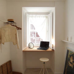 Quarto Quartos mediterrânicos por BL Design Arquitectura e Interiores Mediterrânico