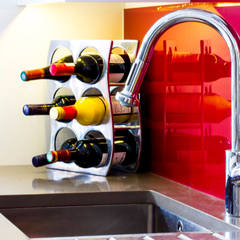 Modern kitchen sink with red splashback Affleck Property Services Modern kitchen Metallic/Silver Sinks & taps