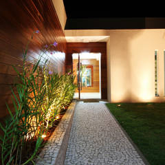 CASA DO FOTOGRAFO: Casas  por BRAVIM ◘ RICCI ARQUITETURA, Moderno   