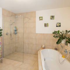 Mediterrane Badezimmer Einrichtungsideen und Bilder | homify Mediterrane Badezimmer Einrichtungsideen und Bilder | homify