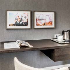 Pillows Grand Hotel Place Rouppe Brussel:  Slaapkamer door About Art