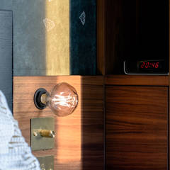 Roaring Twenties:  Slaapkamer door Masters of Interior Design