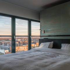 Lucht, Licht, Zicht:  Slaapkamer door Masters of Interior Design