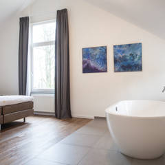 Verbouwing en uitbreiding villa Heilig Landstichting:  Slaapkamer door Bouwbedrijf Lelieveldt