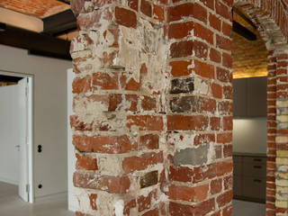 Loft Wedding, designyougo - architects and designers designyougo - architects and designers industrial style corridor, hallway & stairs Bricks Red