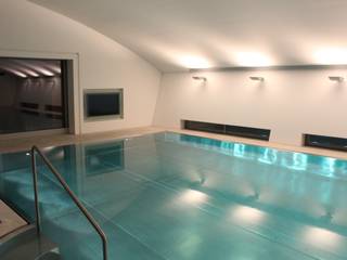 Spa und Pool, Architekten Graf + Graf Architekten Graf + Graf สระว่ายน้ำ