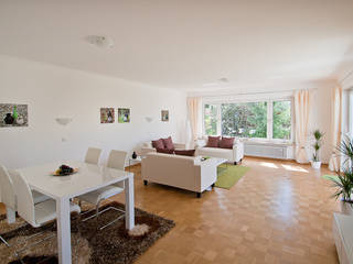 Bungalow aus den 60ern, IMMOstyling - DIE Homestaging Agentur IMMOstyling - DIE Homestaging Agentur Klassieke woonkamers