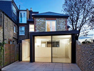 Whitton Road, Phillips Tracey Architects Phillips Tracey Architects Modern houses