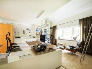 Home Office - exklusive Ausstattung - u.a. mit VITRA , tRÄUME - Ideen Raum geben tRÄUME - Ideen Raum geben Modern study/office