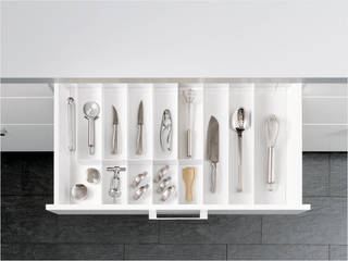 Küchenfronten - weiß, ALNO AG ALNO AG Nhà bếp phong cách kinh điển Cabinets & shelves