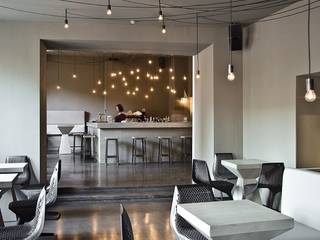 Tin Restaurant Bar, studio karhard® studio karhard® Commercial spaces Gastronomy