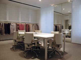 showroom Maglificio Gran Sasso, maurizio pappalardo romina fava maurizio pappalardo romina fava 상업공간