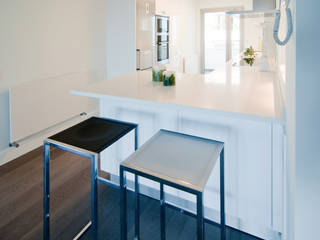 Loft frente al mar, Blank Interiors Blank Interiors Cucina in stile mediterraneo