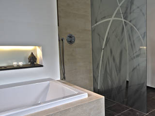 Privathaus L, Badezimmer, Lichters Living Lichters Living Modern bathroom