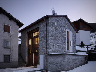 casa UP, es-arch es-arch Country style house