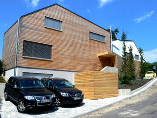 Wohnhaus in Königstein, stengele+cie. stengele+cie. Moderne huizen