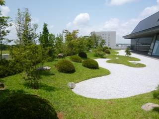 茨城県つくば市 屋上庭園, 株式会社 髙橋造園土木 Takahashi Landscape Construction.Co.,Ltd 株式会社 髙橋造園土木 Takahashi Landscape Construction.Co.,Ltd 에클레틱 정원