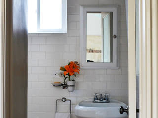Sunnynook Decor, Los Angeles CA. 2012, Erika Winters® Design Erika Winters® Design Modern bathroom