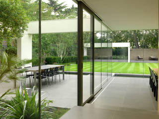A Stunning and Spacious House Project in Wimbledon, Gregory Phillips Architects Gregory Phillips Architects Modern Garden