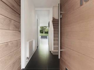 AR Design Studio- The Medic's House, AR Design Studio AR Design Studio Modern Corridor, Hallway and Staircase